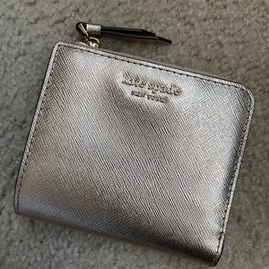 Kate spade women’s wallet
